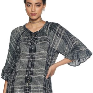 Round Neck 3/4 Sleeves Short Top with Camisole